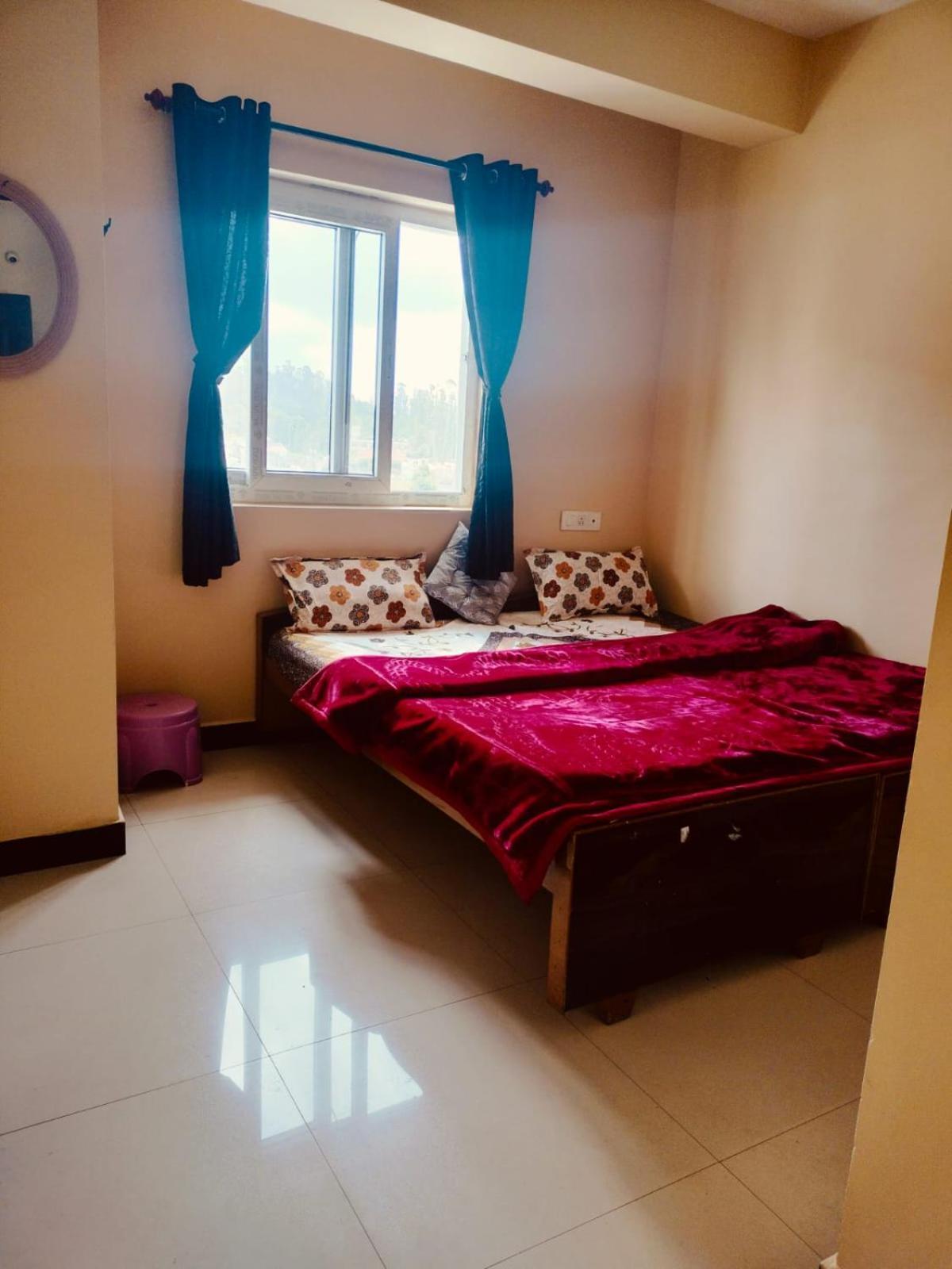 Hrs Budget Rooms Ooty Extérieur photo